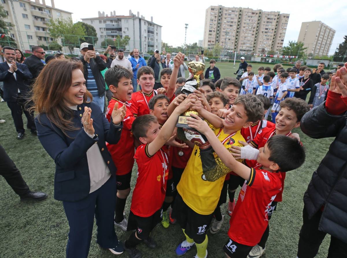 Karşıyaka’yı bayram coşkusu sardı