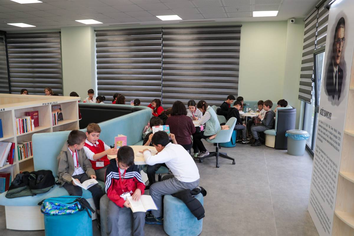 Aliağa’da Kütüphane Haftasına Özel Anlamlı Etkinlik