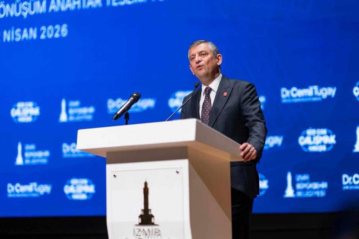 İzmir’de tarihi gün