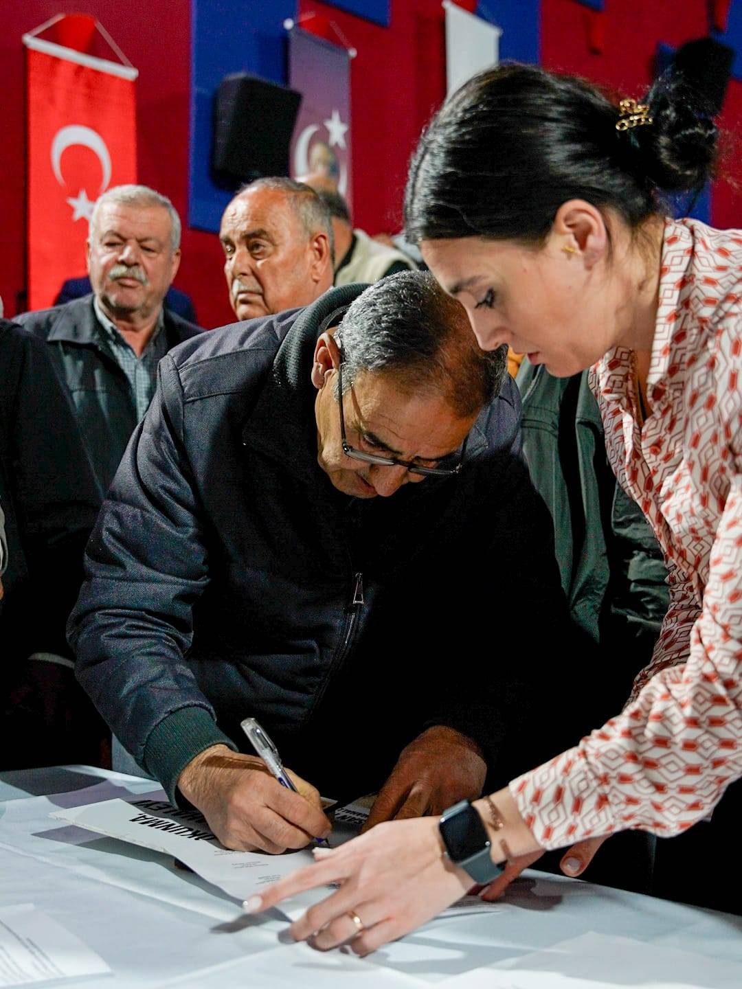 Kağıt Fabrikasına karşı 60 muhtar tek yürek oldu