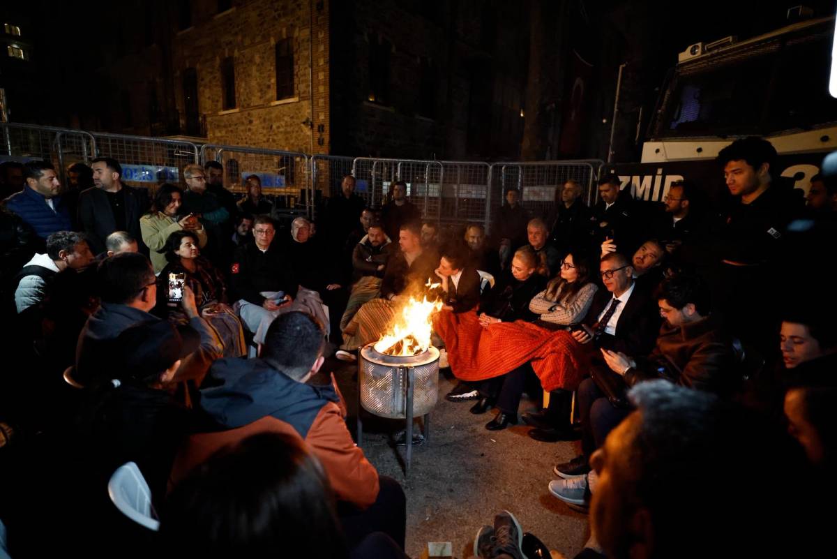 Tugay’dan Meslek Fabrikası önünde kararlılık mesajı