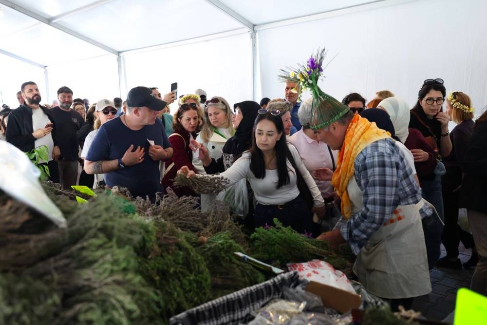 Alaçatı Ot Festivali’nde yoğun cumartesi