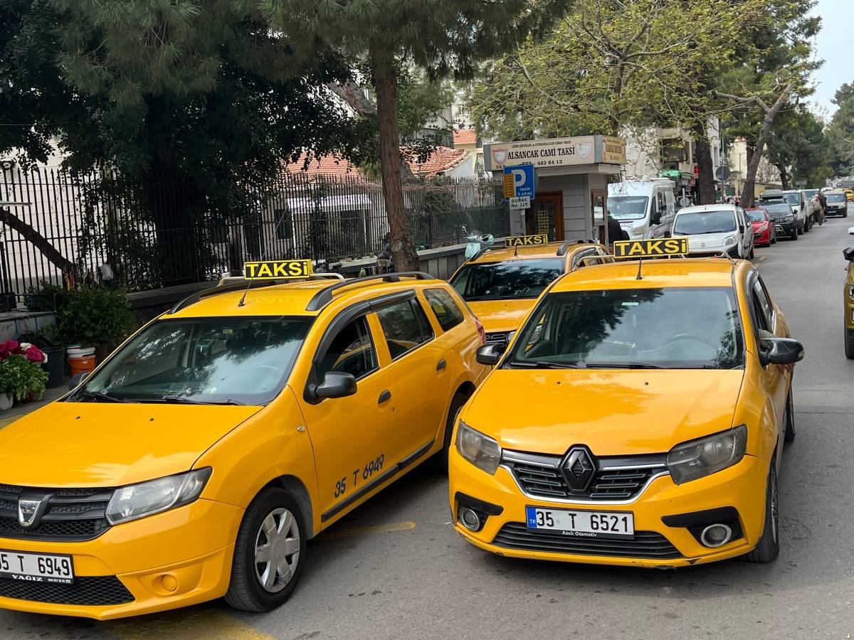 İzmir'de, ulaşımda yeni tarifeler yürürlüğe girdi