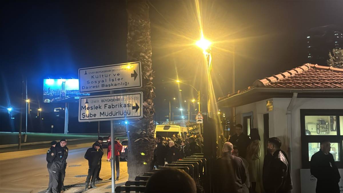 Tartışmalı 'Meslek Fabrikası' demir bariyerle çevrildi