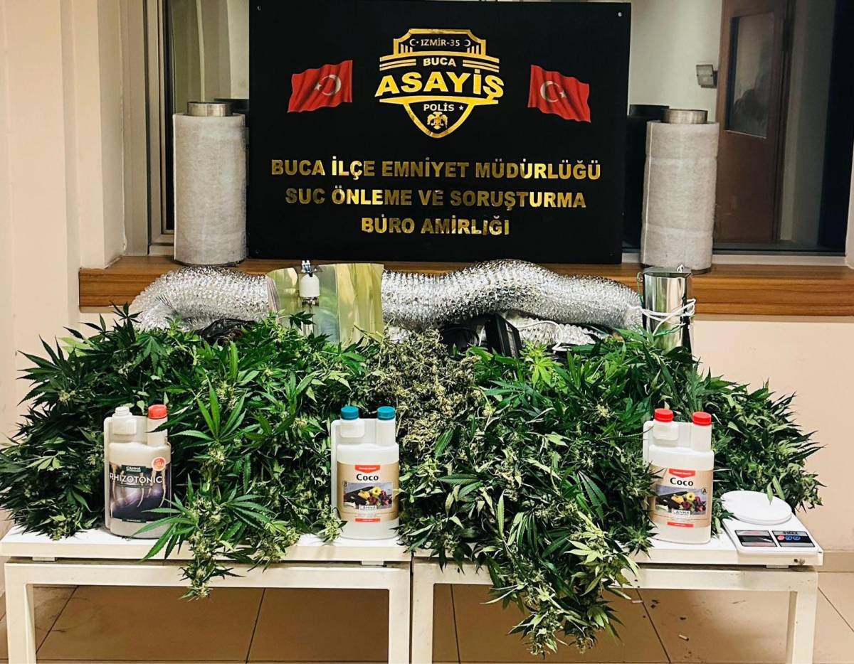 İzmir'de uyuşturucu operasyonu