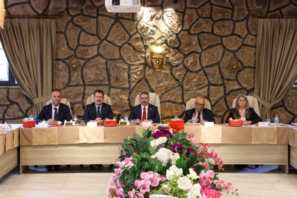 TBMM alt komisyonu İzmir'deki cezaevlerini inceledi