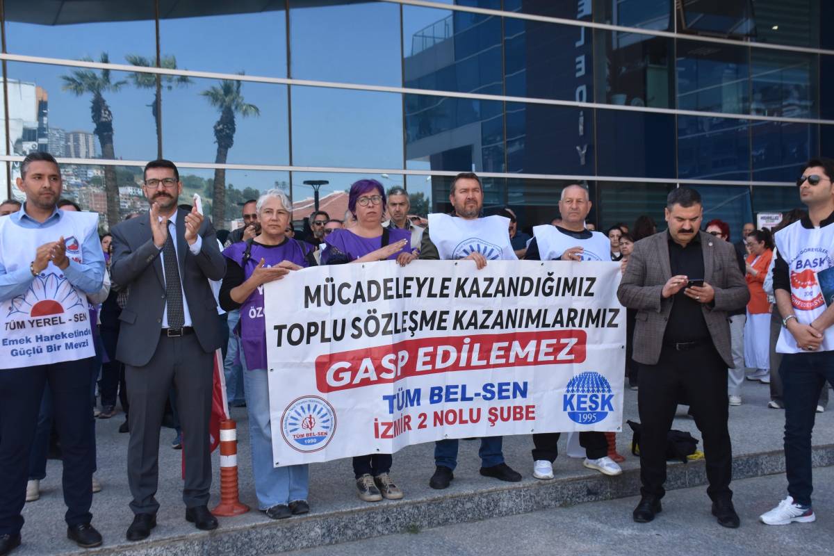 Bayraklı Belediyesi'nde memurların hak arayışı sürüyor