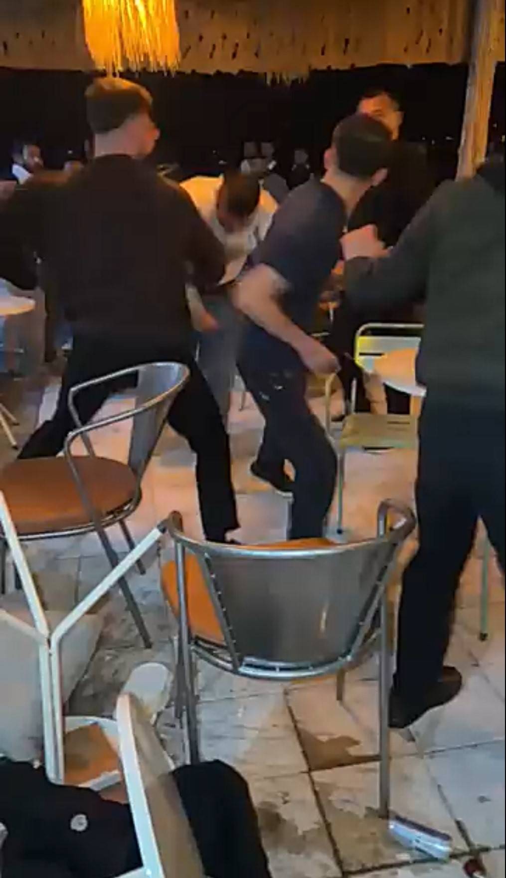 Dikili'de kafedeki saldırıya 6 tutuklama