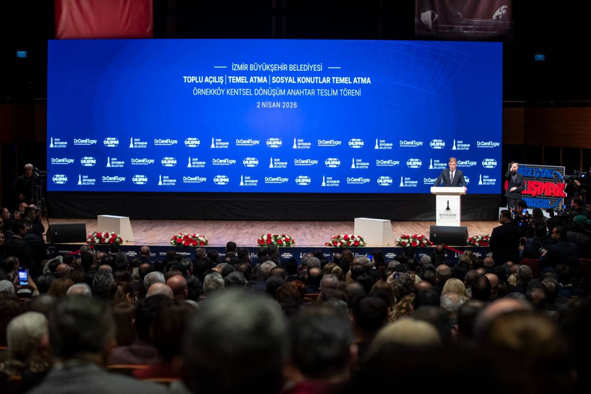 İzmir’de tarihi gün