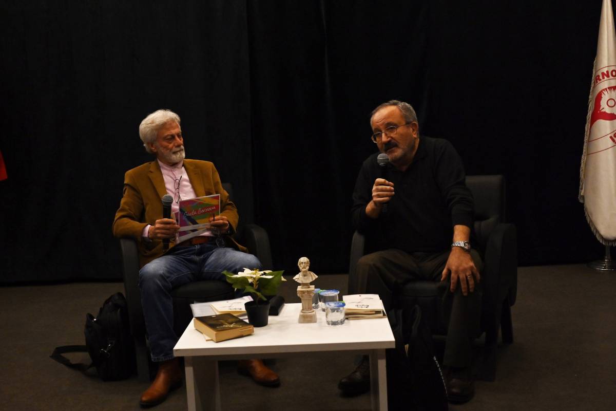 Bornova Kent Söyleşileri’nde şiir ve psikanaliz buluştu