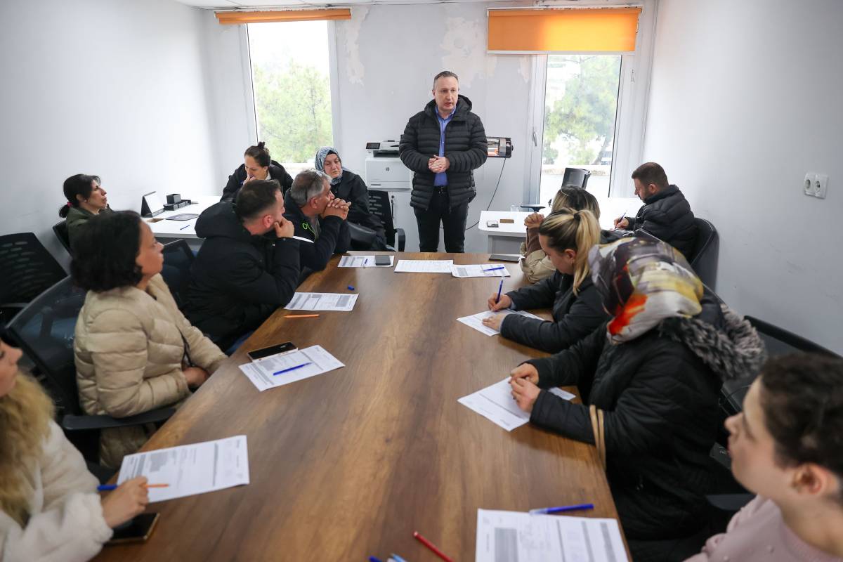 Buca Belediyesi 2 bin 585 kişiyi iş sahibi yaptı