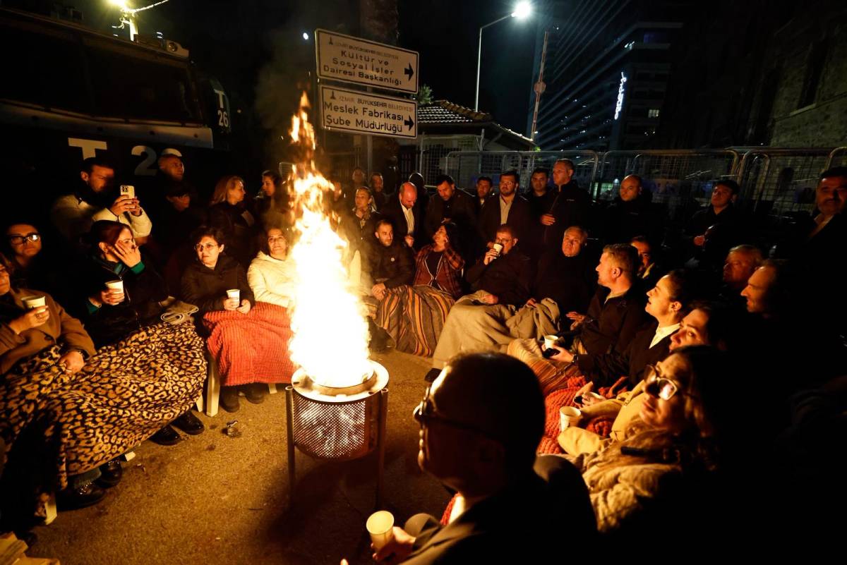 Tugay’dan Meslek Fabrikası önünde kararlılık mesajı