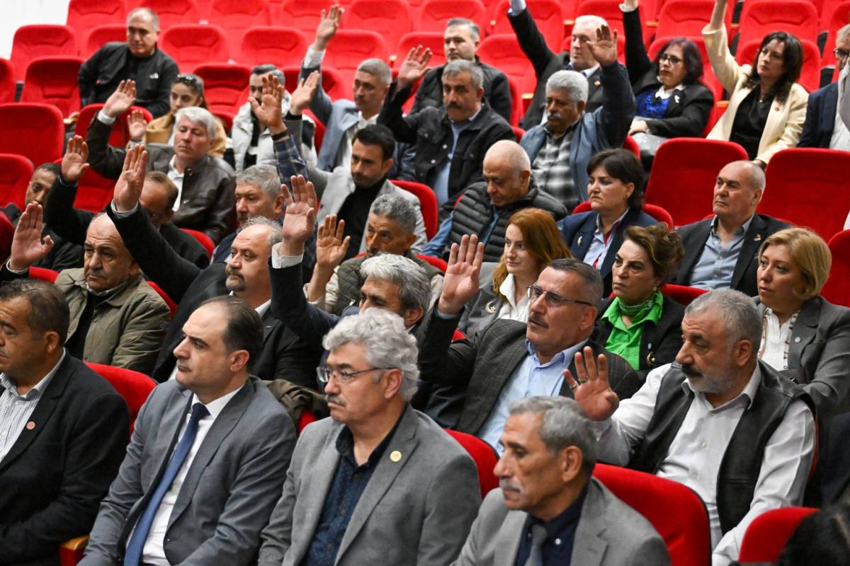 Bornova’da muhtarlar birlik mesajı verdi