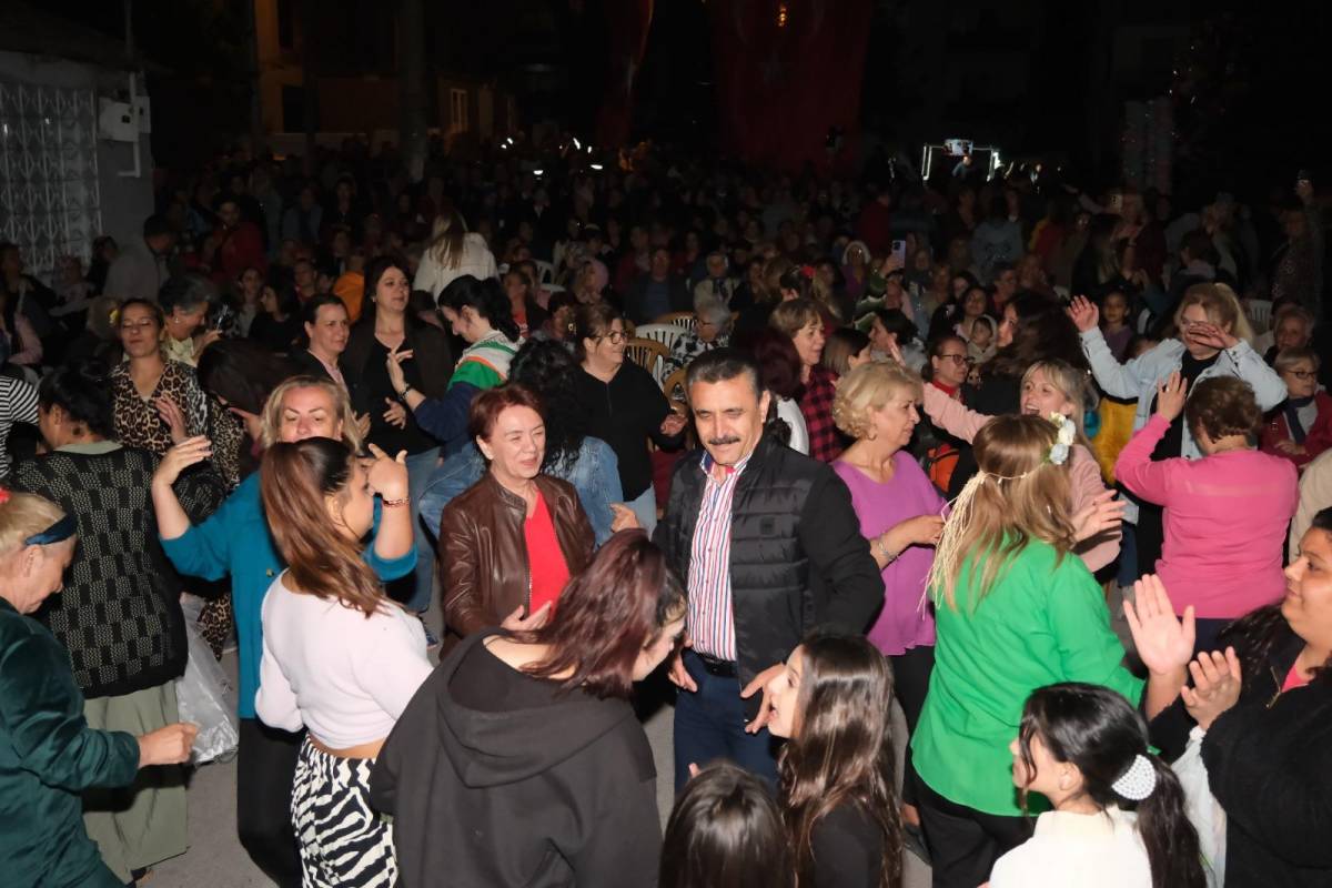 Dikili'de bahar coşkuyla karşılandı!