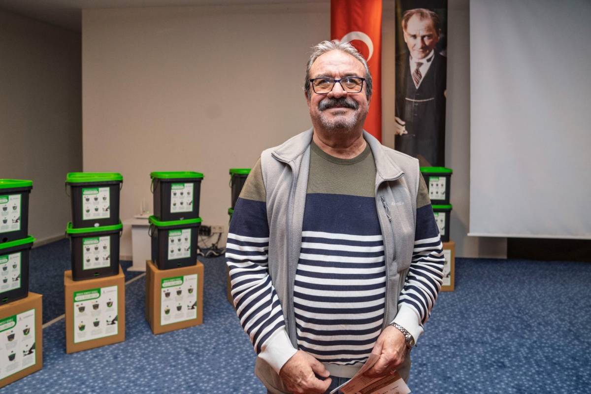 Bokaşi kompostları toprakla buluşuyor