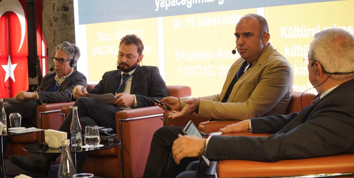 İzmir’de kültürün rotası çiziliyor