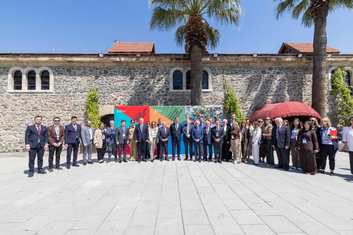 Başkan Tugay: Kültür bir hak, aynı zamanda kalkınmadır