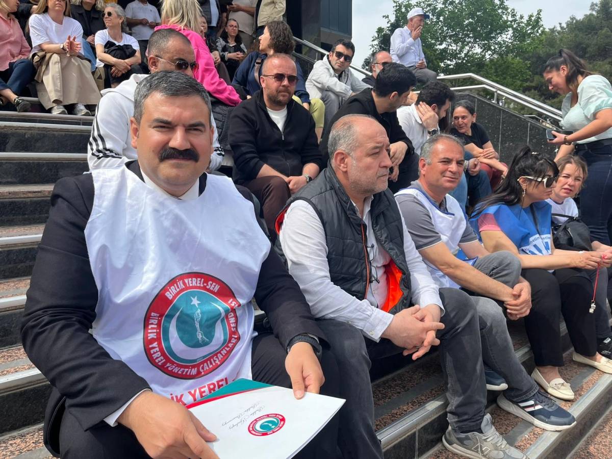 Buca Belediyesinde memur eylemi sürüyor