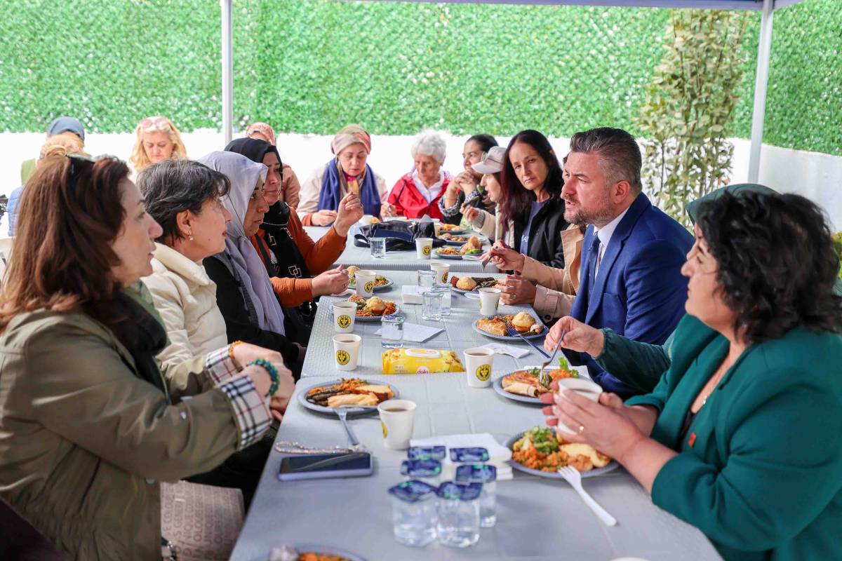 Başkan Görkem Duman, “Beş Çayı” na konuk oldu