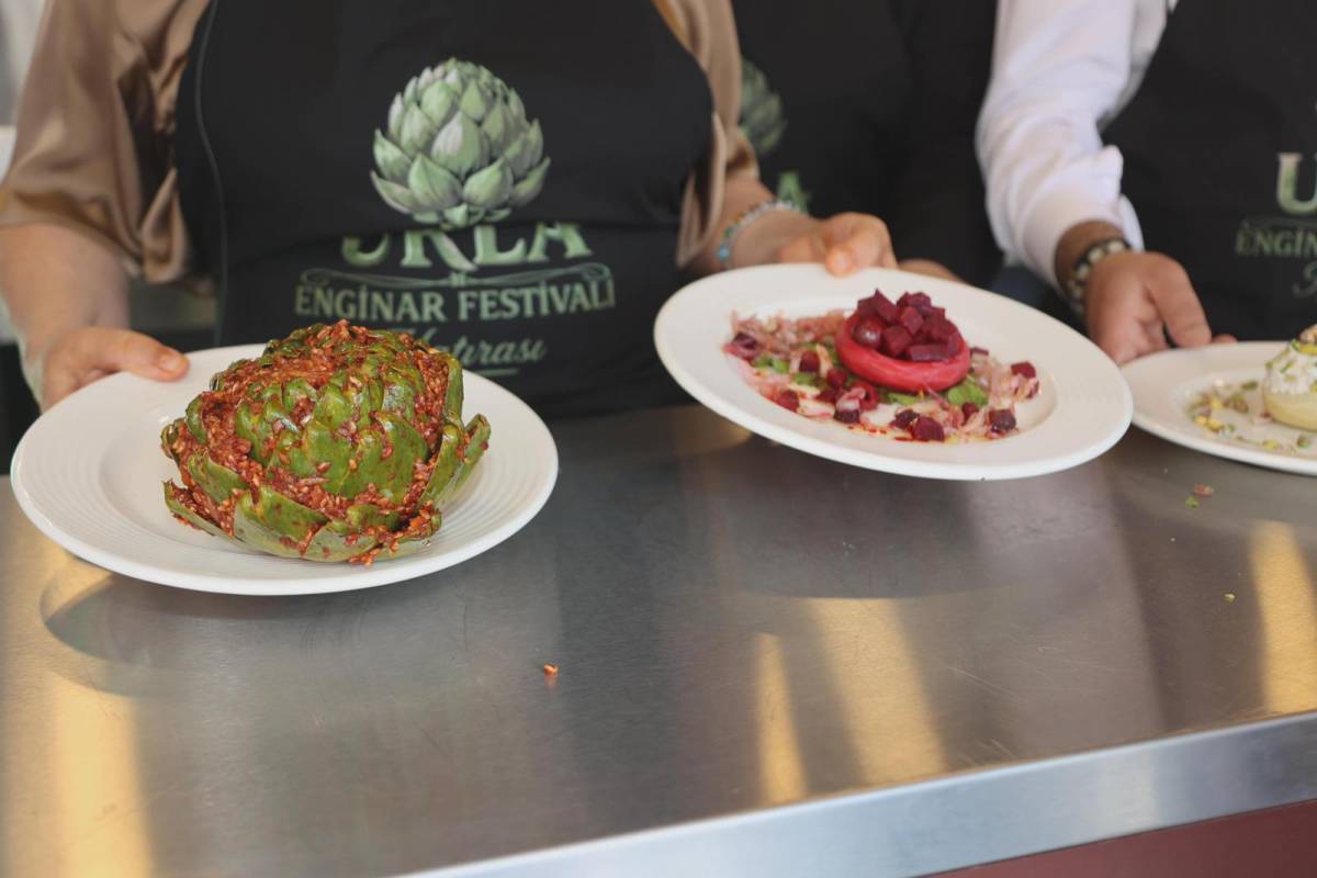 Urla Enginar Festivali’nde İkinci Gün Coşkusu