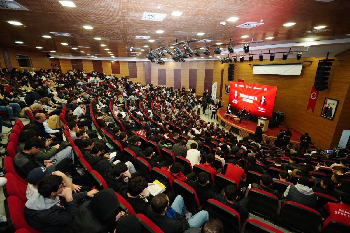 AK Partl Kasapoğlu; “Gençlik en büyük umudumuz”