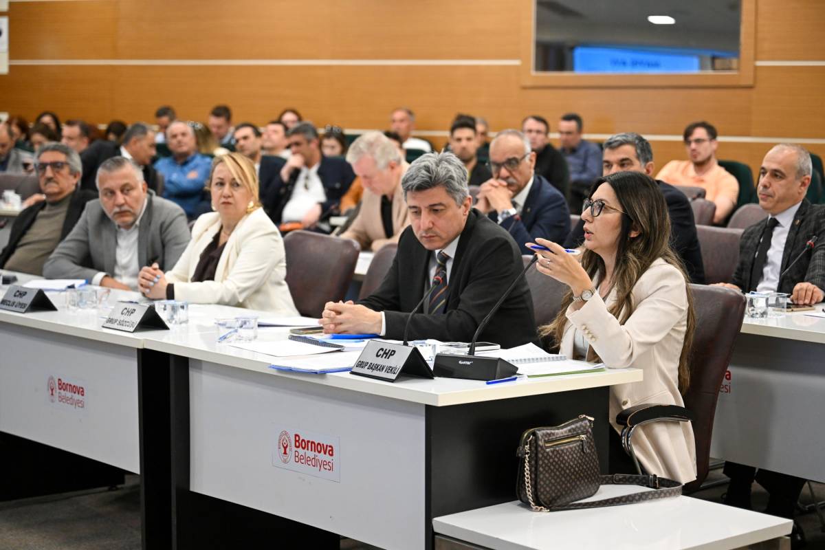 Bornova Belediyesi’nde 2025 kesin hesabına meclis onayı